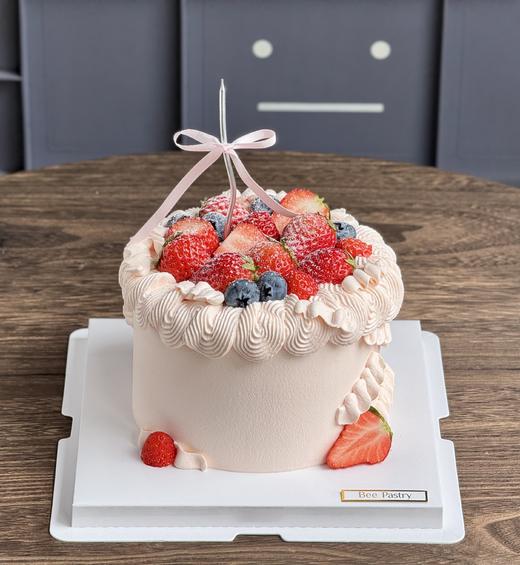 简约裱花草莓蛋糕 n 商品图0