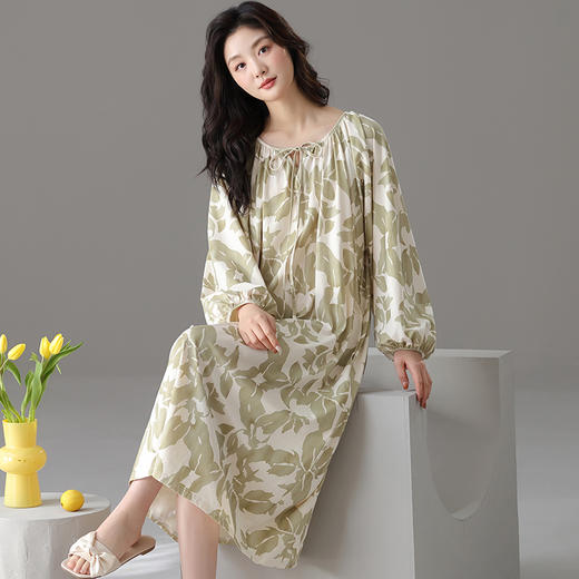 红腾 马卡龙印花家居服系列 优雅女士长袖睡裙 舒适柔软 设计长裙款 商品图10