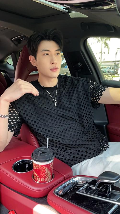 T1147夏季新款做旧破洞镂空男士短袖百搭潮流休闲上衣宽松时尚T恤 商品图0