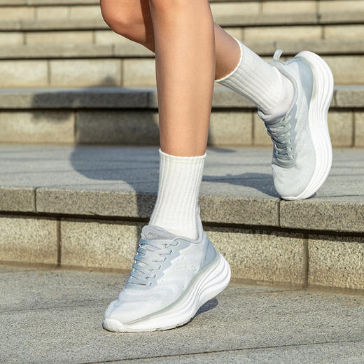 【分销】嘉适步厚底增高运动鞋   网面透气防泼水   轻便缓震跑步鞋  时尚百搭休闲鞋  男女同款 商品图3