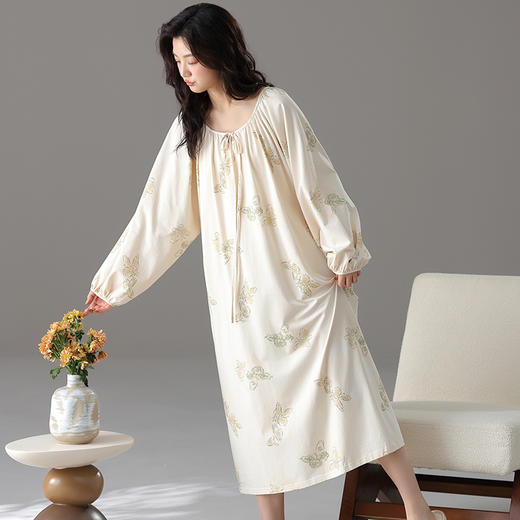 红腾 马卡龙印花家居服系列 优雅女士长袖睡裙 舒适柔软 设计长裙款 商品图2