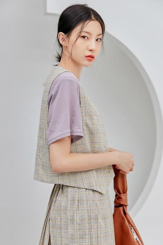 韩都衣舍/Handu Group 气质格子马甲百褶半裙套装 15668 商品图1