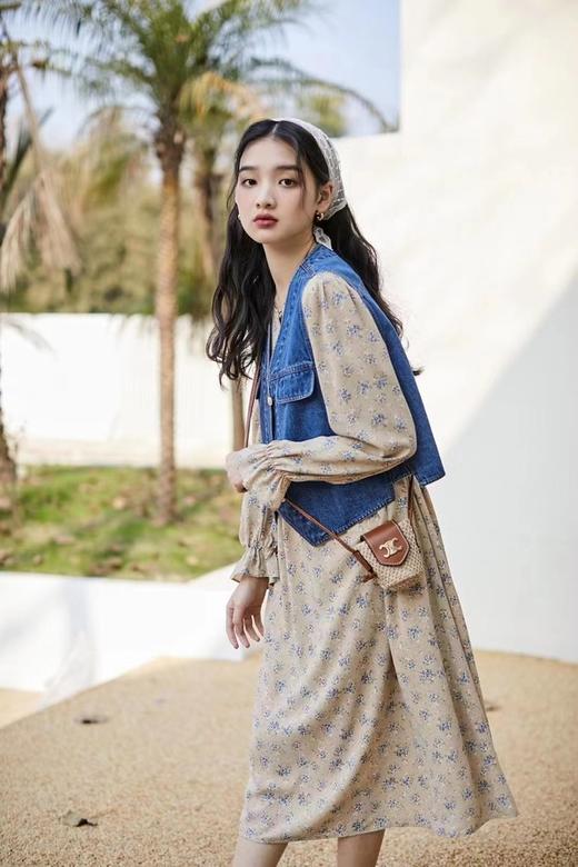 L.Fleuri 马甲碎花连衣裙套装 15911 商品图1