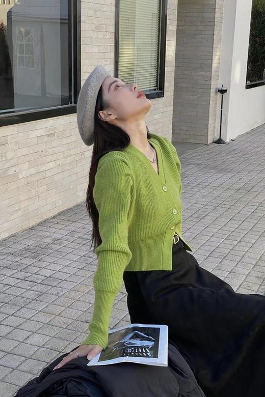 LNNNS 法式V领泡泡袖针织上衣 17656 商品图4