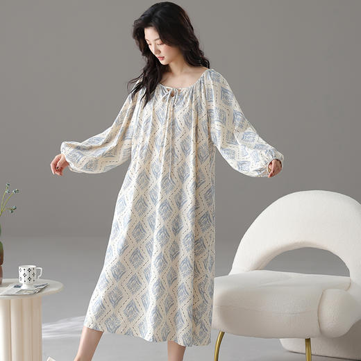 红腾 马卡龙印花家居服系列 优雅女士长袖睡裙 舒适柔软 设计长裙款 商品图9