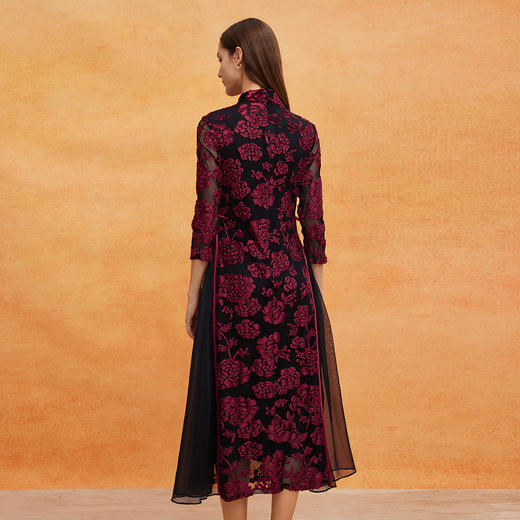 QE806斯尔丽2025春季新款新式提花面料浪漫收腰放摆显瘦气质高雅旗袍 商品图1