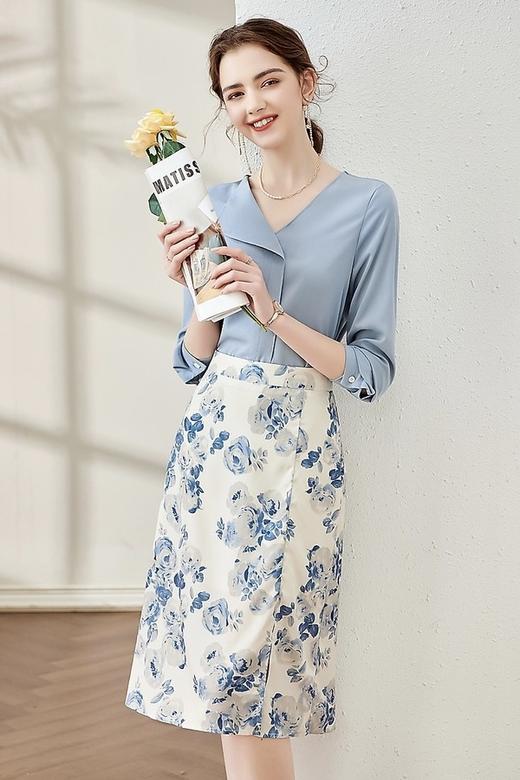 GCCG 百搭宽松衬衫印花开叉半裙两件套装 15724 商品图0