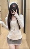 点此购买 lulu露露柠檬Define女士运动连帽夹克瑜伽服上衣防晒外套 mmm 310272 商品缩略图5