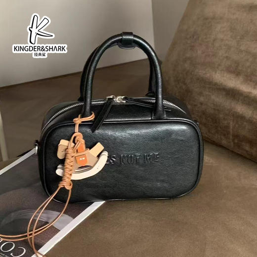经典鲨2025年新款百搭潮流时尚洋气手提枕头包女KGB17-5110011 商品图4