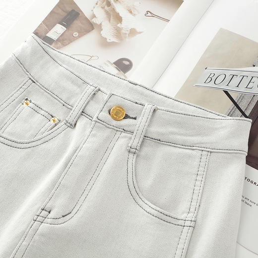 百媚生 白色加长弯刀裤新款牛仔裤高腰显瘦宽松阔腿镰刀裤82508 商品图3