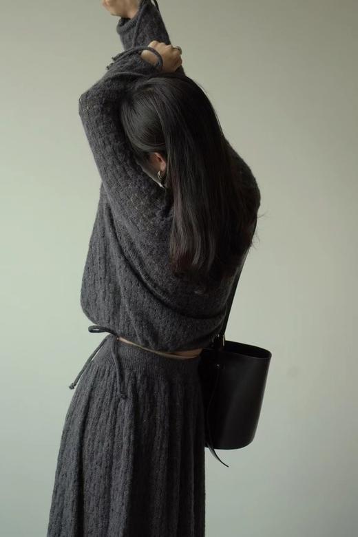 HAYES 深灰色镂空针织衫半裙套装 17755 商品图2