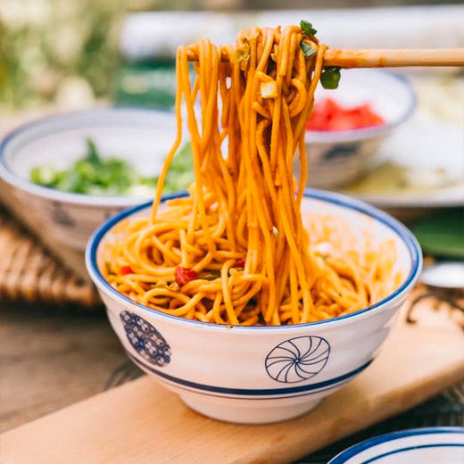 【分仓直发包邮】甄味说武汉风味热干面165g*8袋（赠送8袋酸豆角） 商品图1