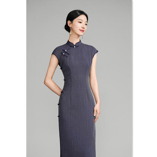 GX时尚改良新中式长款人棉无袖旗袍2025春夏新款修身国风旗袍 商品图3