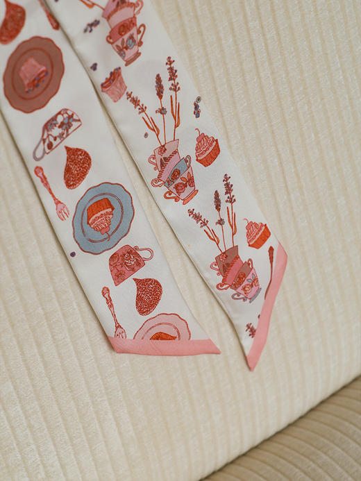 复古印花桑蚕丝窄版长款丝巾 商品图1