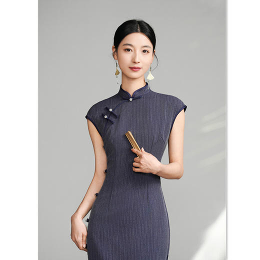 GX时尚改良新中式长款人棉无袖旗袍2025春夏新款修身国风旗袍 商品图2