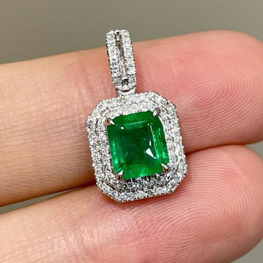 1ct刻面祖母绿吊坠 商品图2