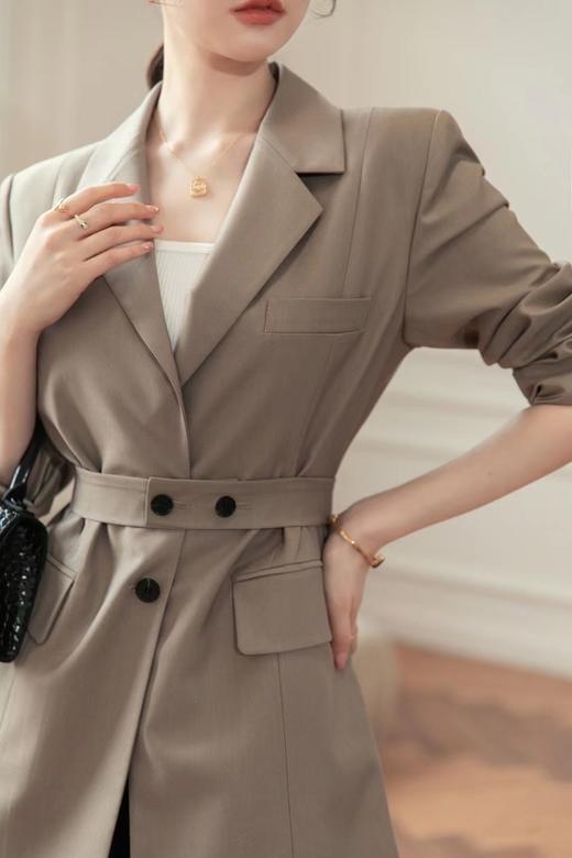 amadella 卡其色翻领简约西装外套 15552 商品图3