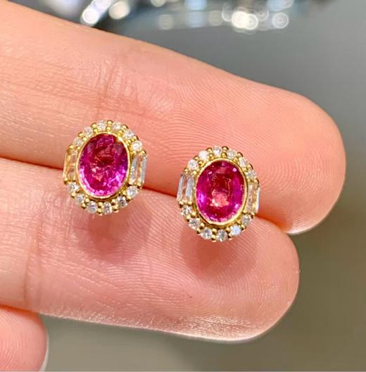 0.8ct刻面红宝石耳钉 商品图1