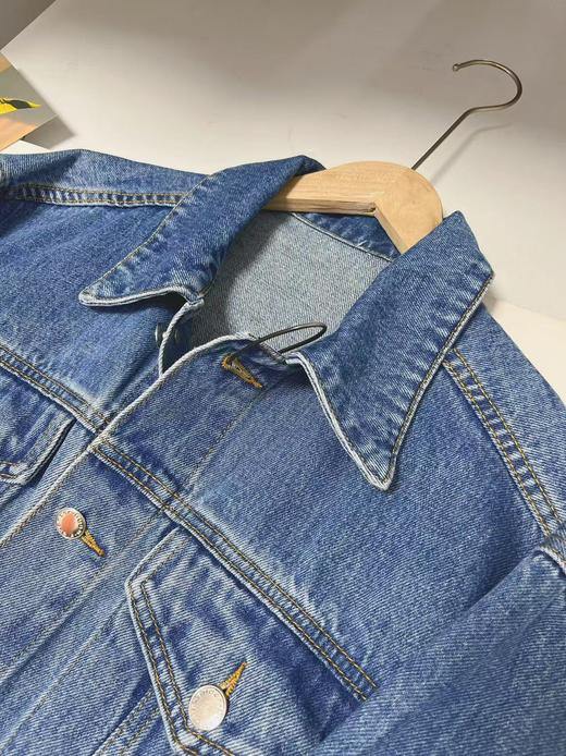 【外套】明星同款水晶宽袖口烫钻高级感牛仔外套-喜出 商品图4