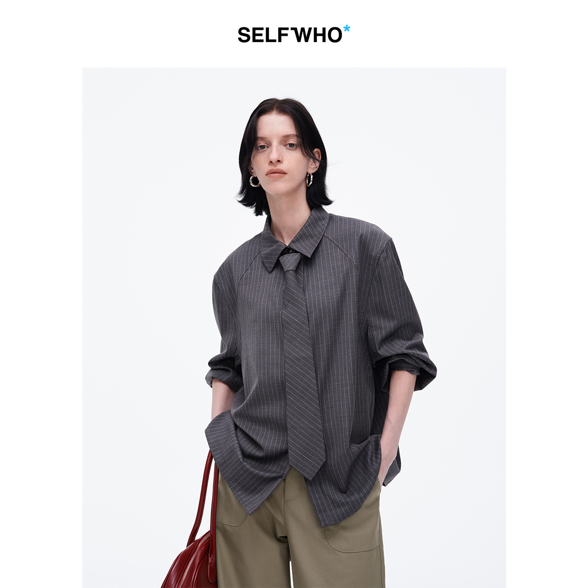[姜妍同款] SELFWHO绵羊毛混纺灰色条纹衬衫女春新款领带衬衣