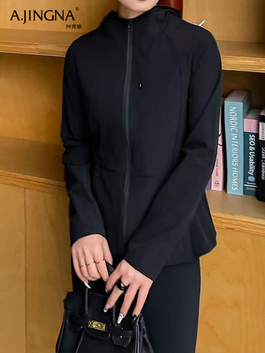 【轻薄舒适】阿菁娜lu系户外运动外套F30C207019 商品图3