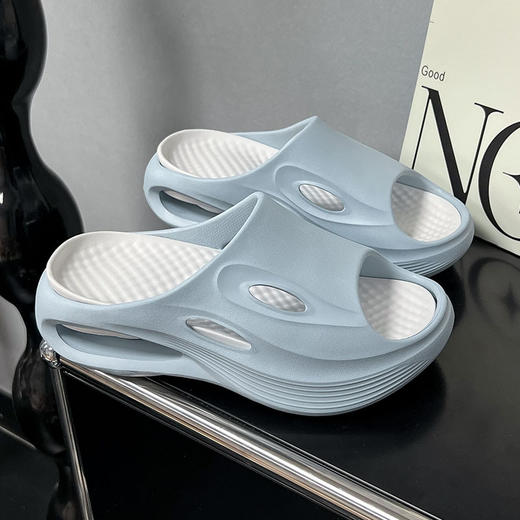 春夏新品【舒适休闲防滑鞋】厚底气垫般脚感 情侣款男女纯色室内外穿厚底凉拖鞋  商品图6