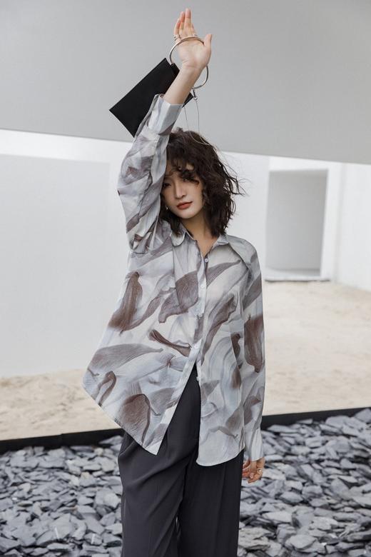 LNNNS 翻领抽象图案衬衣 15875 商品图1