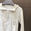点此购买 lulu露露柠檬Define女士运动连帽夹克瑜伽服上衣防晒外套 mmm 310272 商品缩略图13