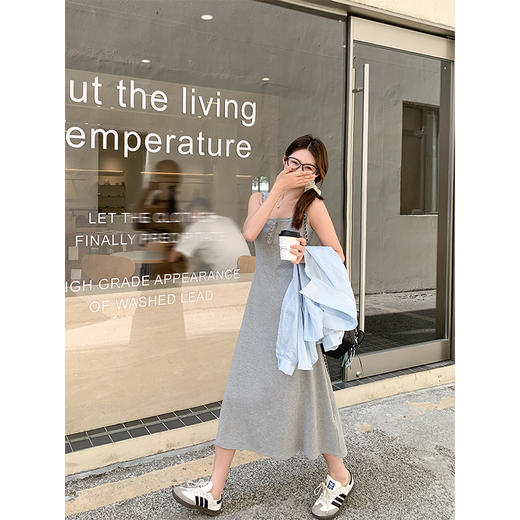 <曾小咸推荐>韩系百搭灰色背心吊带连衣裙 商品图4