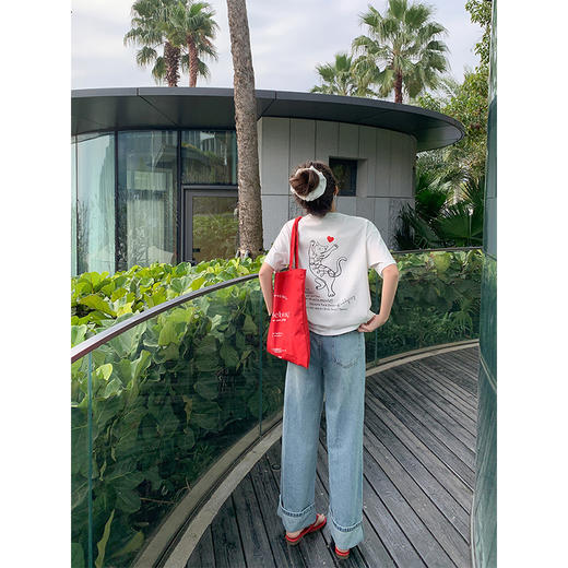 <曾小咸推荐>新品现货秒杀！卖完下架不再补 ！微信粉丝打折价！！白色字母印花短袖 日常119.99/件 立减50 秒杀69.99/件！！ 商品图4