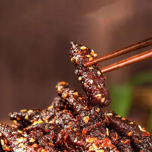 冷吃牛肉麻辣牛肉干手撕牛肉油麻条网红休闲零食四川特产追剧小吃老家特产童年味道 商品图1