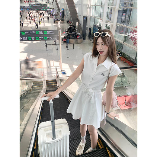 <曾小咸推荐>3.24现货秒杀 ！微信超特价！法式收腰绑带翻领连衣裙 日常169.99 立减80 秒杀89.99！！ 商品图2