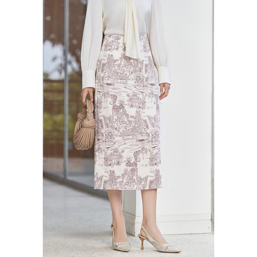 剩S/M 米思阳2026春季新款新中式国风直筒半身裙线条感花型包臀裙女5256 商品图1