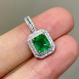 1ct刻面祖母绿吊坠