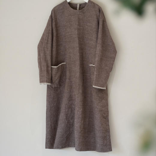 黄阿福 羊毛亚麻经典双口袋连衣裙 商品图0