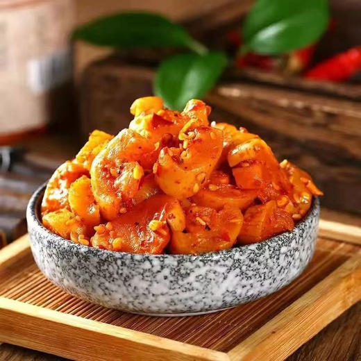 网红麻辣萝卜干下饭菜开胃酱咸菜四川特产嘎嘣脆香萝卜丁瓶装老家特产童年味道 商品图3