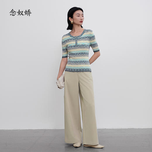 【商场同款】CNK5385 “绿韵针织” 半夏绿渐变条纹微修身收腰设计，显瘦斯文 条纹短袖针织 商品图8