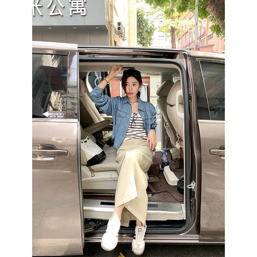 <曾小咸推荐>韩版百搭短款浅蓝宽松牛仔衬衫 商品图1