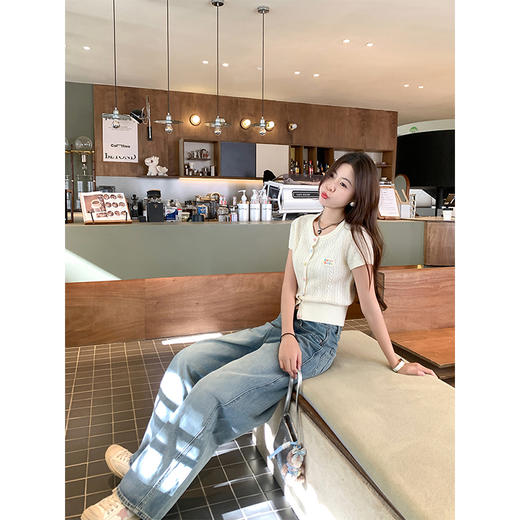 <曾小咸推荐>休闲百搭高腰显瘦弯刀牛仔裤 商品图2