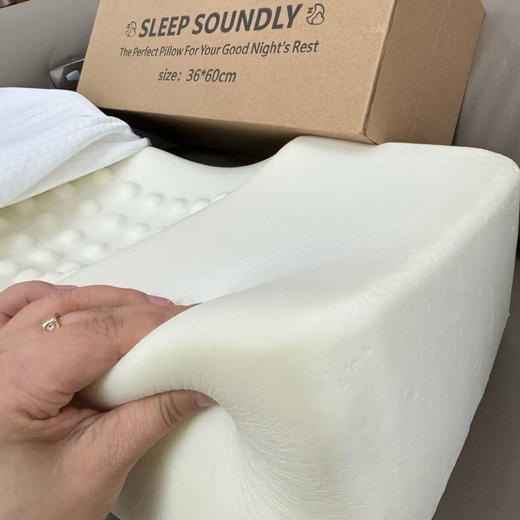 亚马逊订单售价799！正品mdnsme蝴蝶枕！
磁石按摩枕💆跨境热卖，慢回弹异型护颈枕侧睡枕单人护颈记忆枕带 商品图4