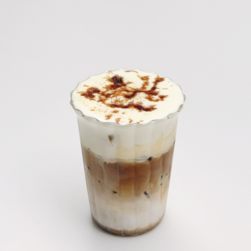 海盐芝士厚乳拿铁