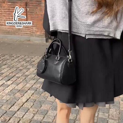 经典鲨2025年简约百搭通勤单肩斜挎手提包女KGB53-5197021 商品图4