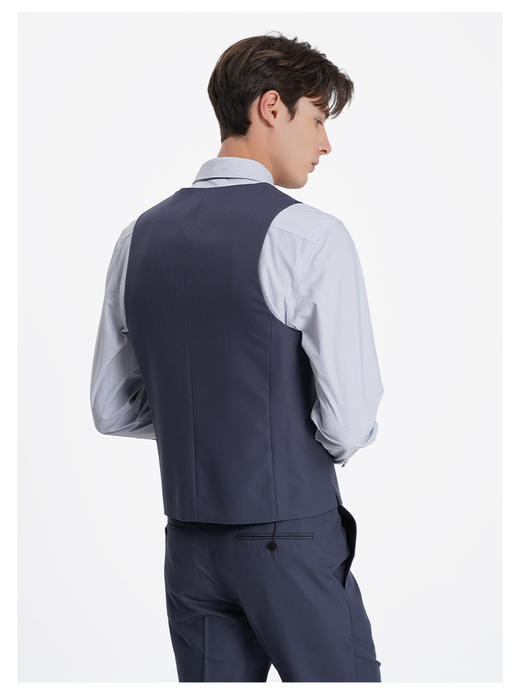 callisto熔岩灰精选丝羊毛马夹 商品图4