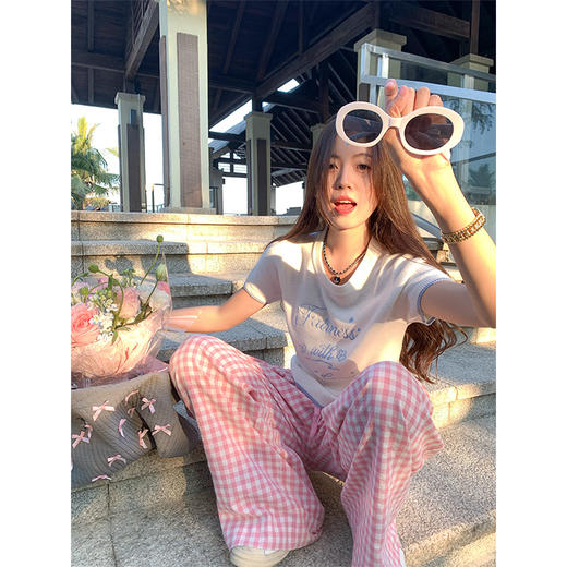 <曾小咸推荐>字母绣花针织短袖 日常119.99/件 立减60 秒杀59.99/件！！ 商品图1