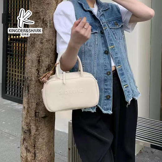 经典鲨2025年新款百搭潮流时尚洋气手提枕头包女KGB17-5110011 商品图1
