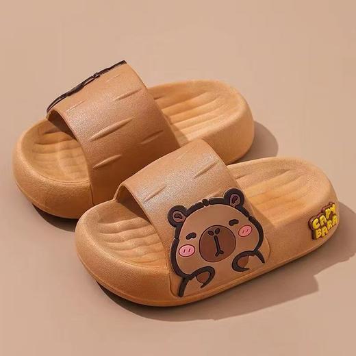 【如同卡通伙伴，呵护宝宝走路】卡皮巴拉儿童拖鞋 女童居家新款 浴室防滑软底中大童 宝宝男童拖鞋-QQ 商品图2