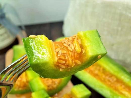 【分仓直发包邮】山东羊角蜜一级瓜2.5-3斤（2-4个） 商品图2