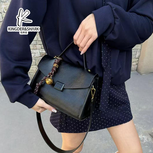 经典鲨2025年新款大容量单肩斜挎气质手提包女KGB37-5161761 商品图2