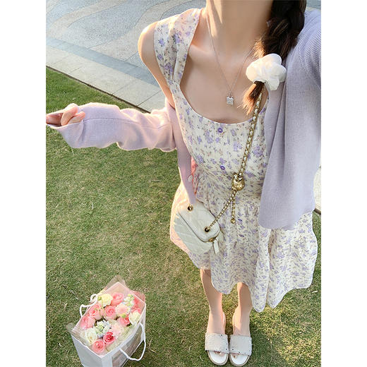 <曾小咸推荐>新品现货秒杀！卖完下架不再补 ！微信粉丝打折价！！碎花连衣裙 日常149.99/件 立减60 秒杀89.99/件！！ 商品图1