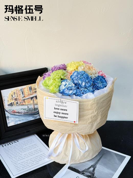 2025女神节花束——缤纷彩虹康乃馨 商品图2